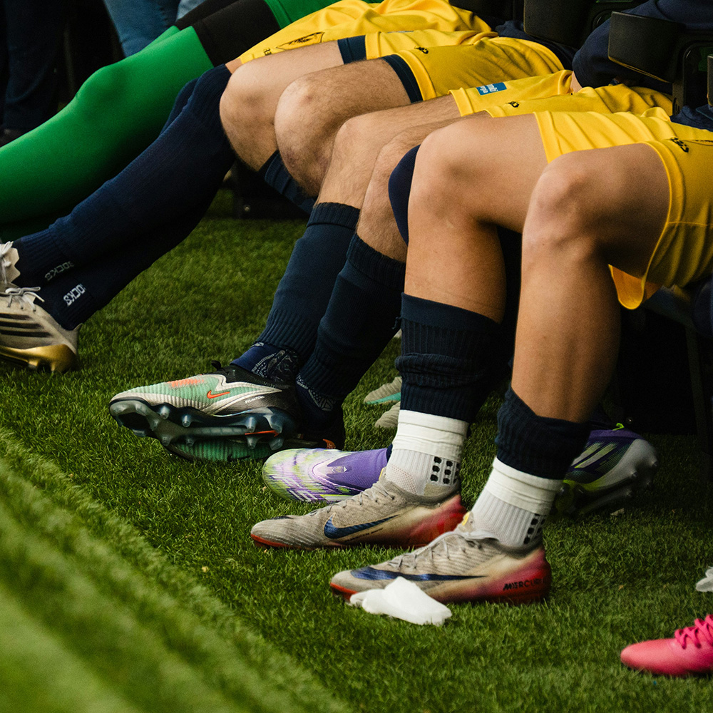 Fußballspieler mit Knieverletzung als mögliche Ursache einer Kniearthrose